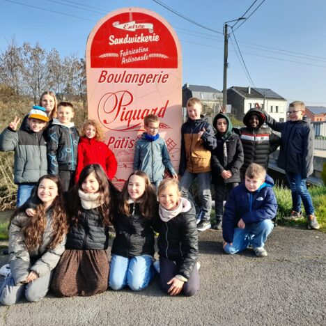 Visite d&rsquo;un inspecteur de la Police de Gaume en classe de P4.
